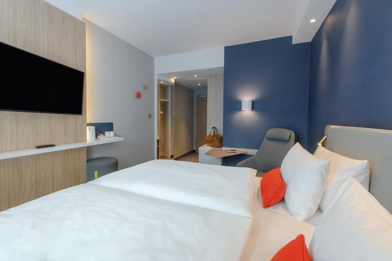 Holiday Inn Express Goettingen By Ihg Екстериор снимка