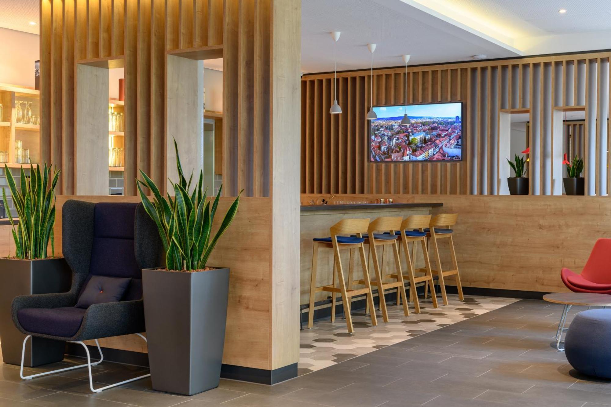 Holiday Inn Express Goettingen By Ihg Екстериор снимка