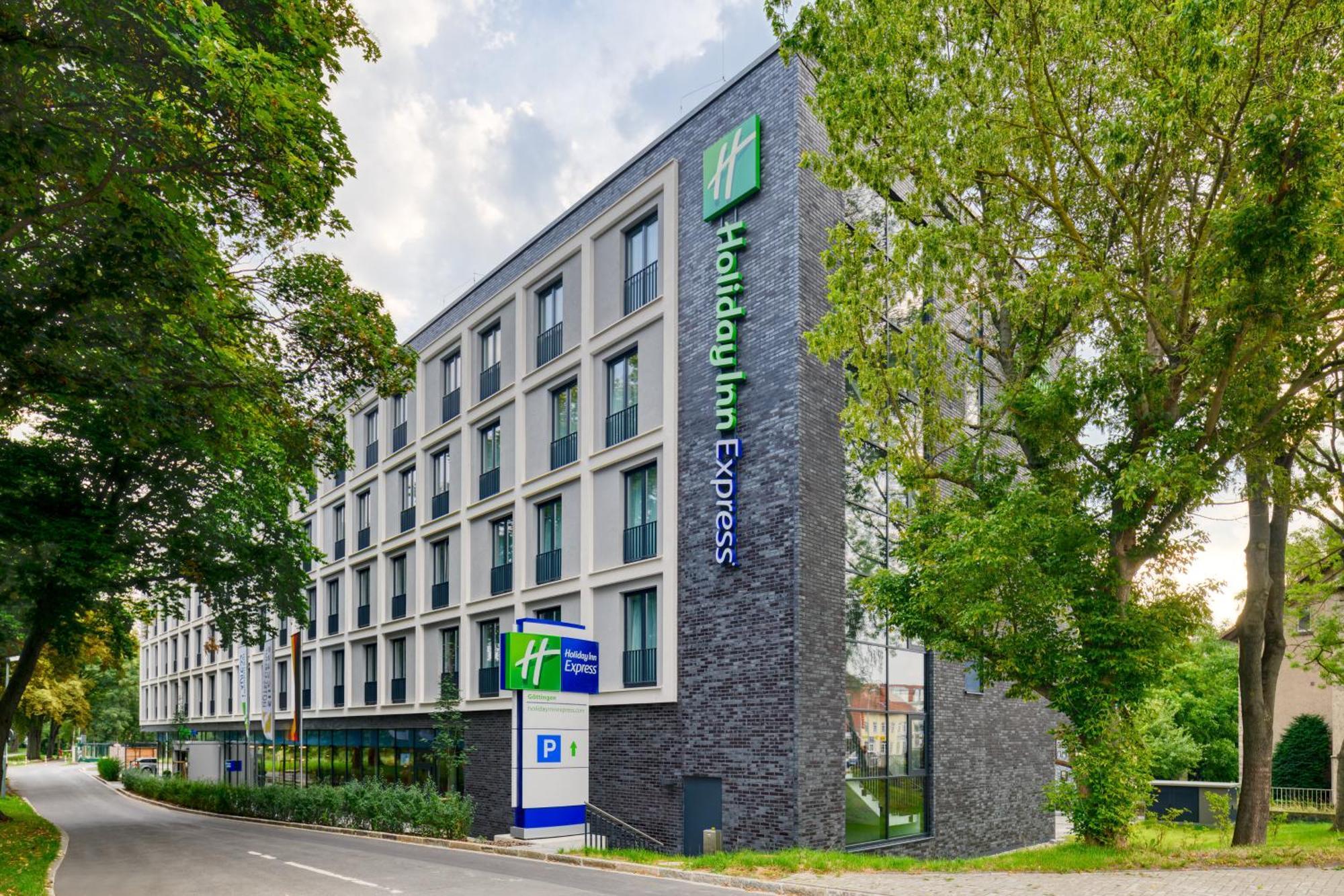 Holiday Inn Express Goettingen By Ihg Екстериор снимка