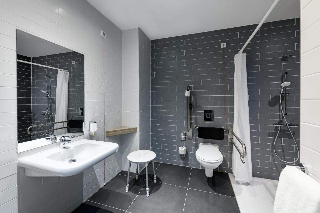 Holiday Inn Express Goettingen By Ihg Екстериор снимка